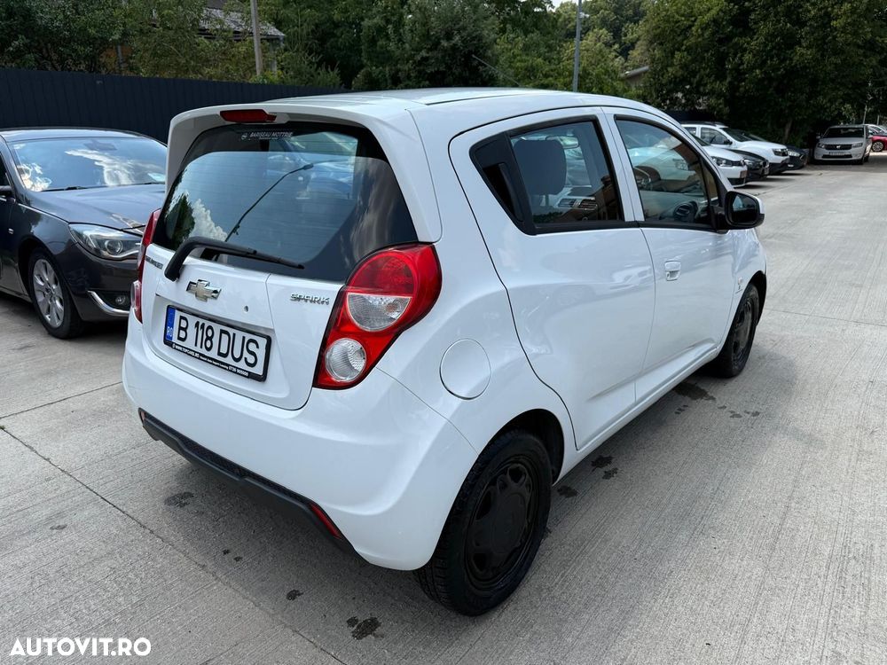Chevrolet Spark - 4