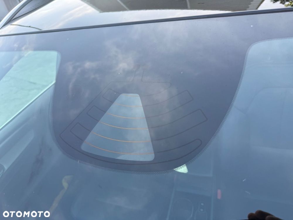 Volvo XC 40 - 28