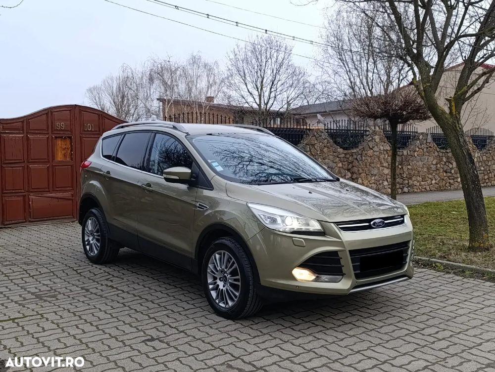 Ford Kuga - 2