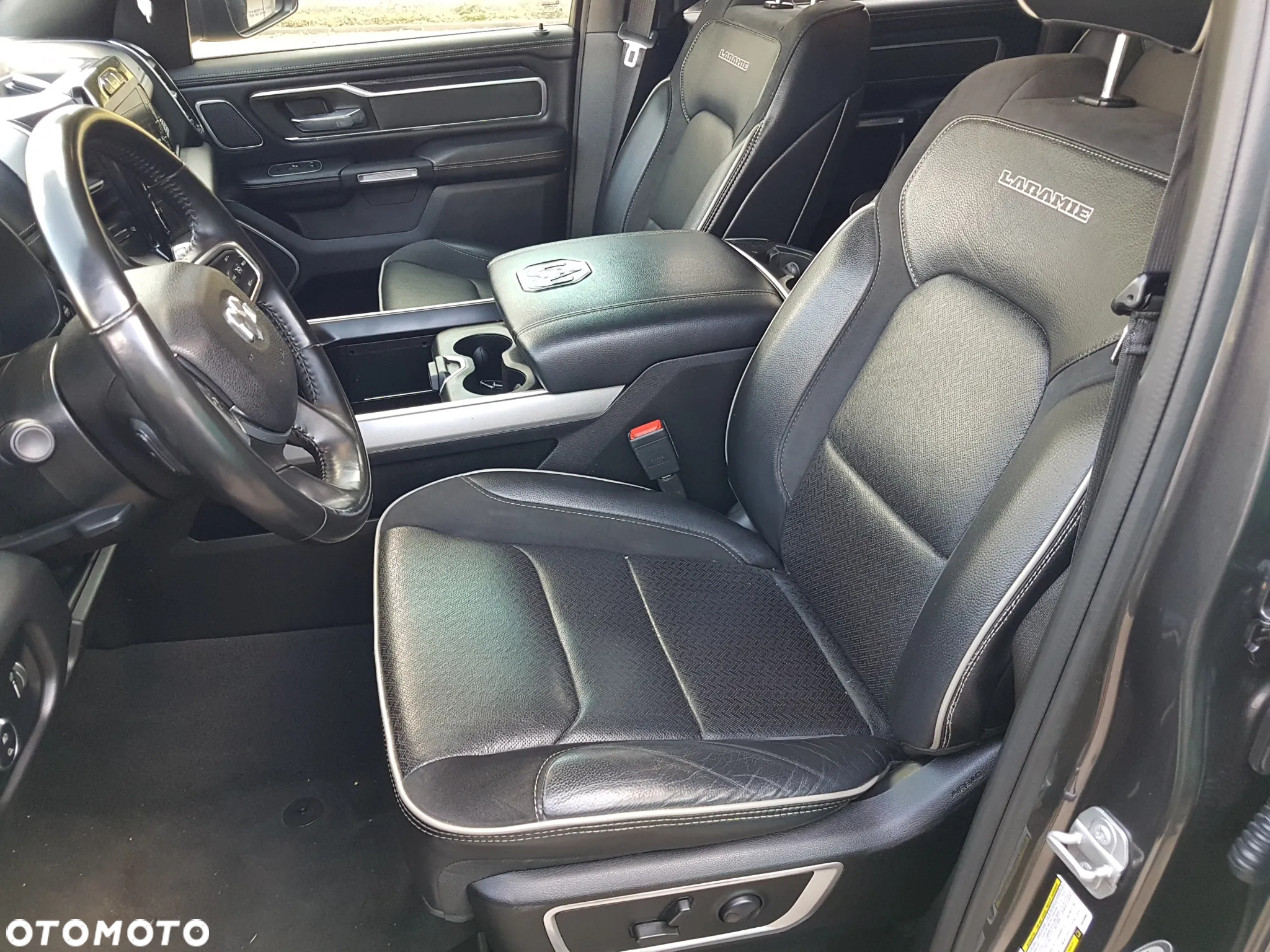 Dodge RAM 1500 5.7 4x4 - 15