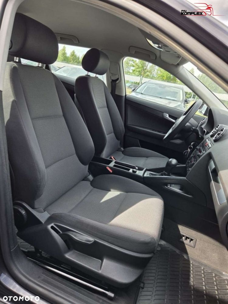 Audi A3 Sportback - 12