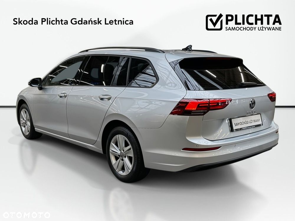Volkswagen Golf Variant - 8
