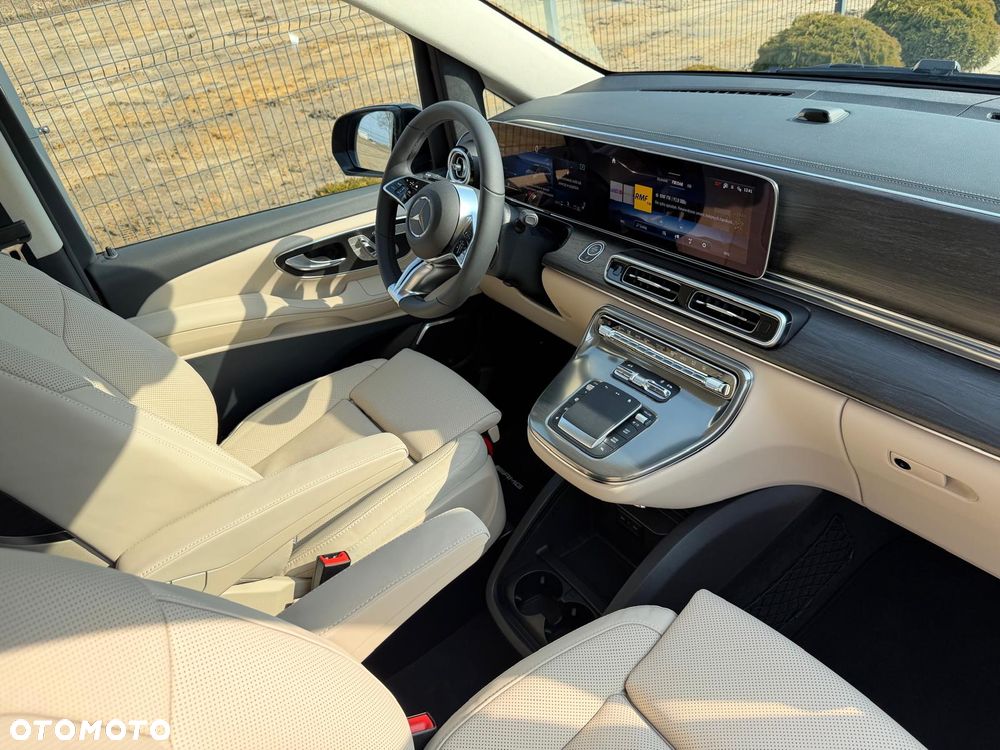 Mercedes-Benz Klasa V 300 d 4-Matic Exclusive 9G-Tronic (długi) - 30