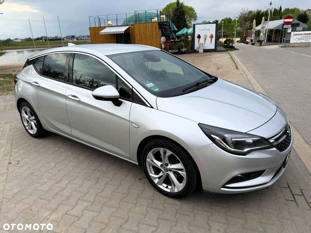 Opel Astra V 1.6 CDTI Dynamic - 2