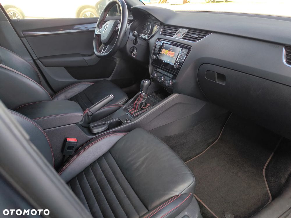 Skoda Octavia 2.0 TSI RS 230 DSG - 16