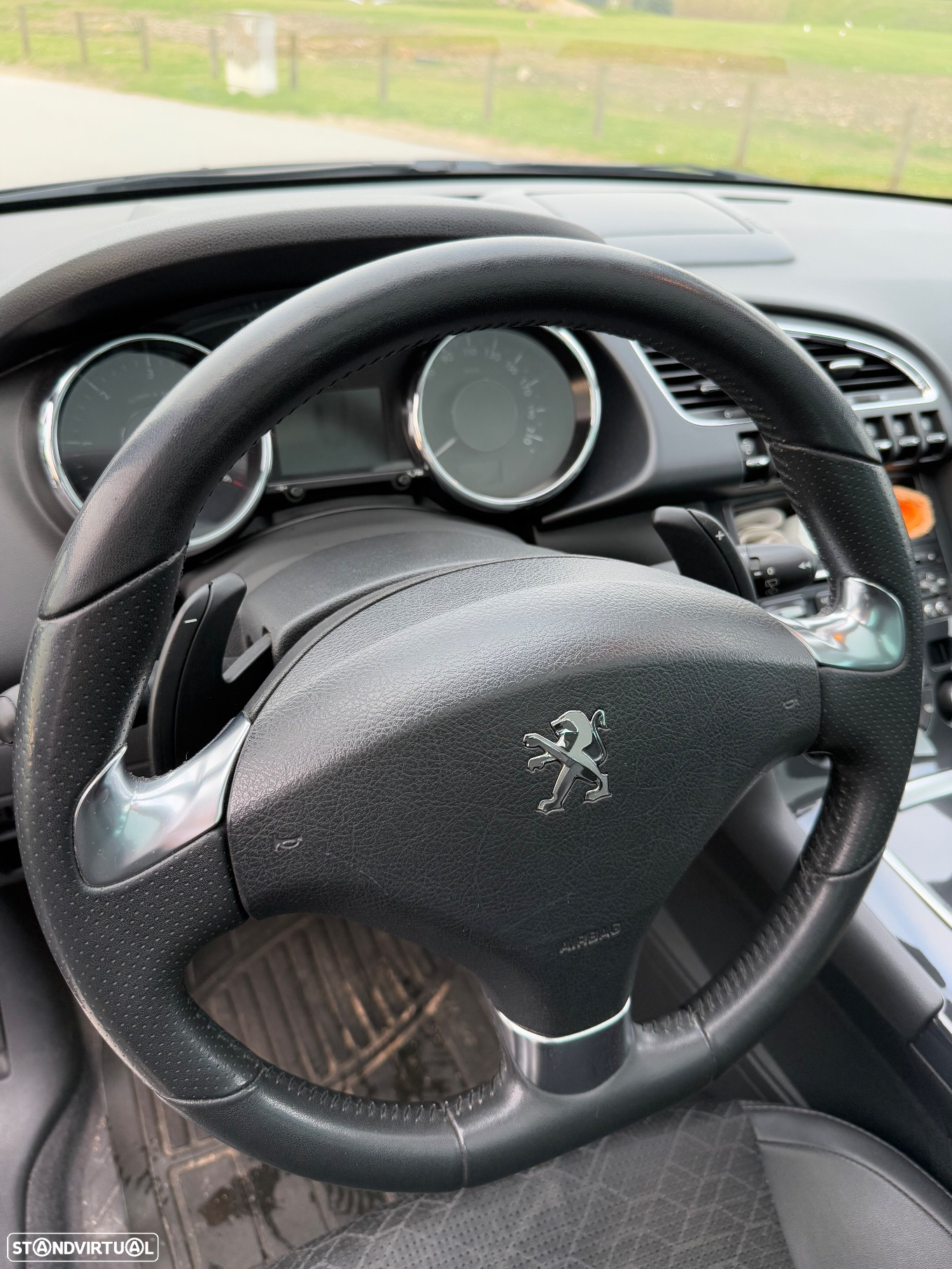 Peugeot 3008 - 16