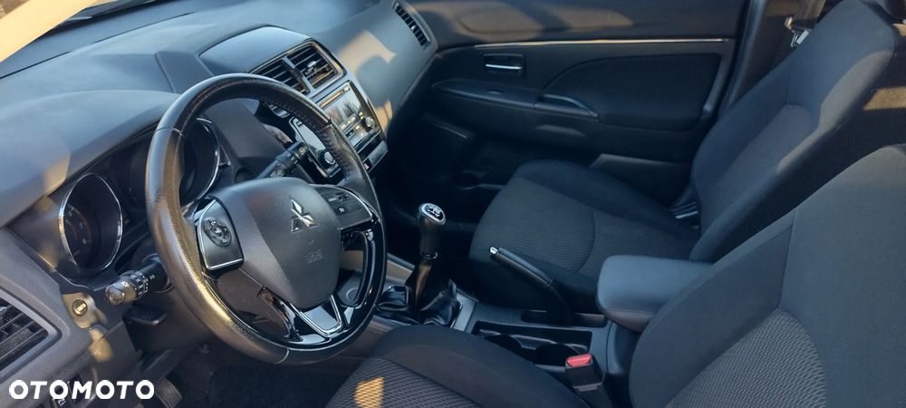 Mitsubishi ASX 1.6 Invite - 8