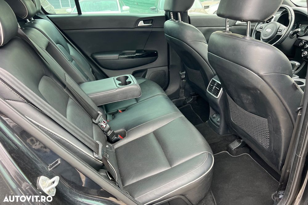 Kia Sportage 2,0 CRDI AWD Aut. GT Line - 8