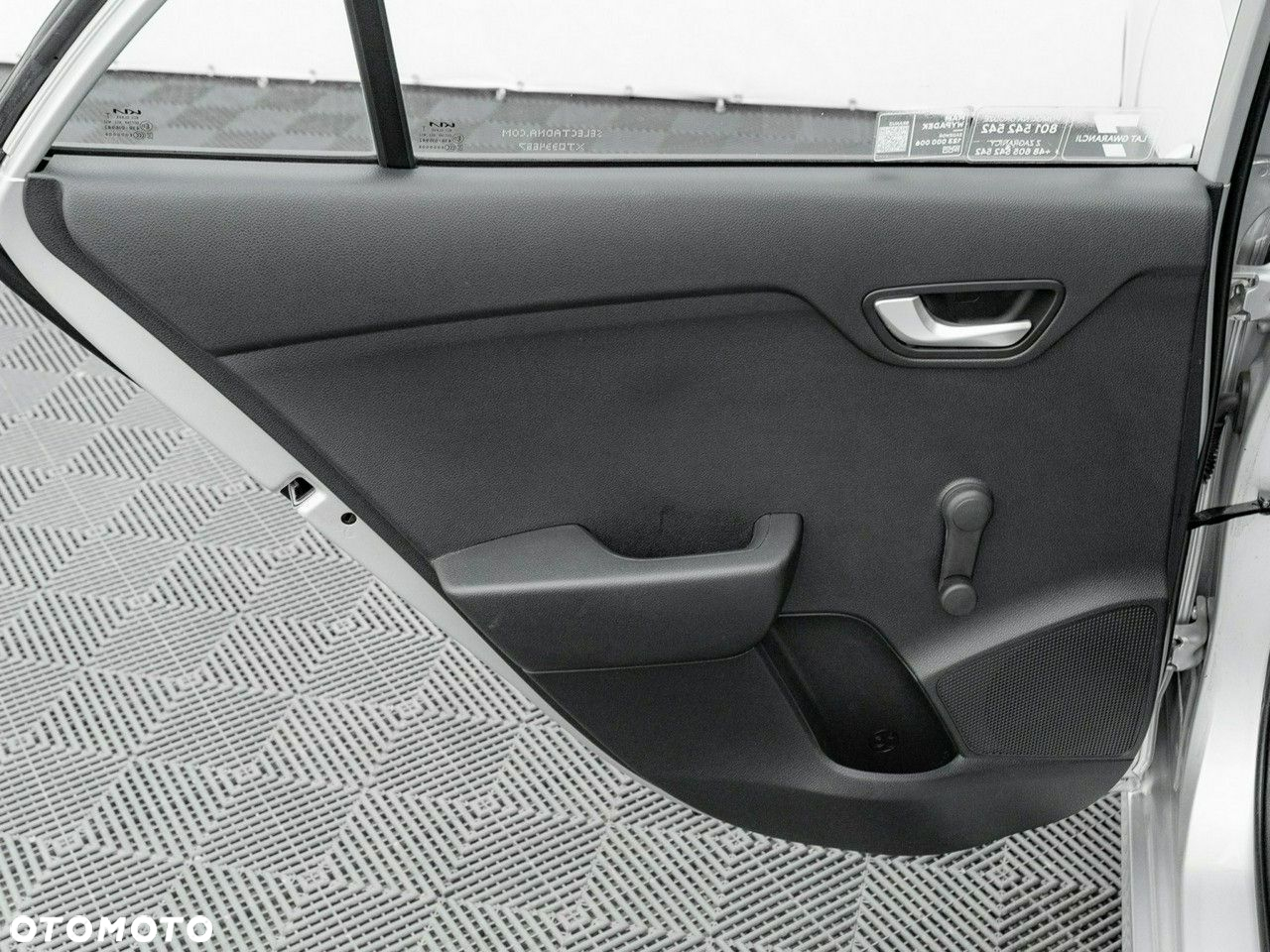 Kia Rio 1.2 M - 23