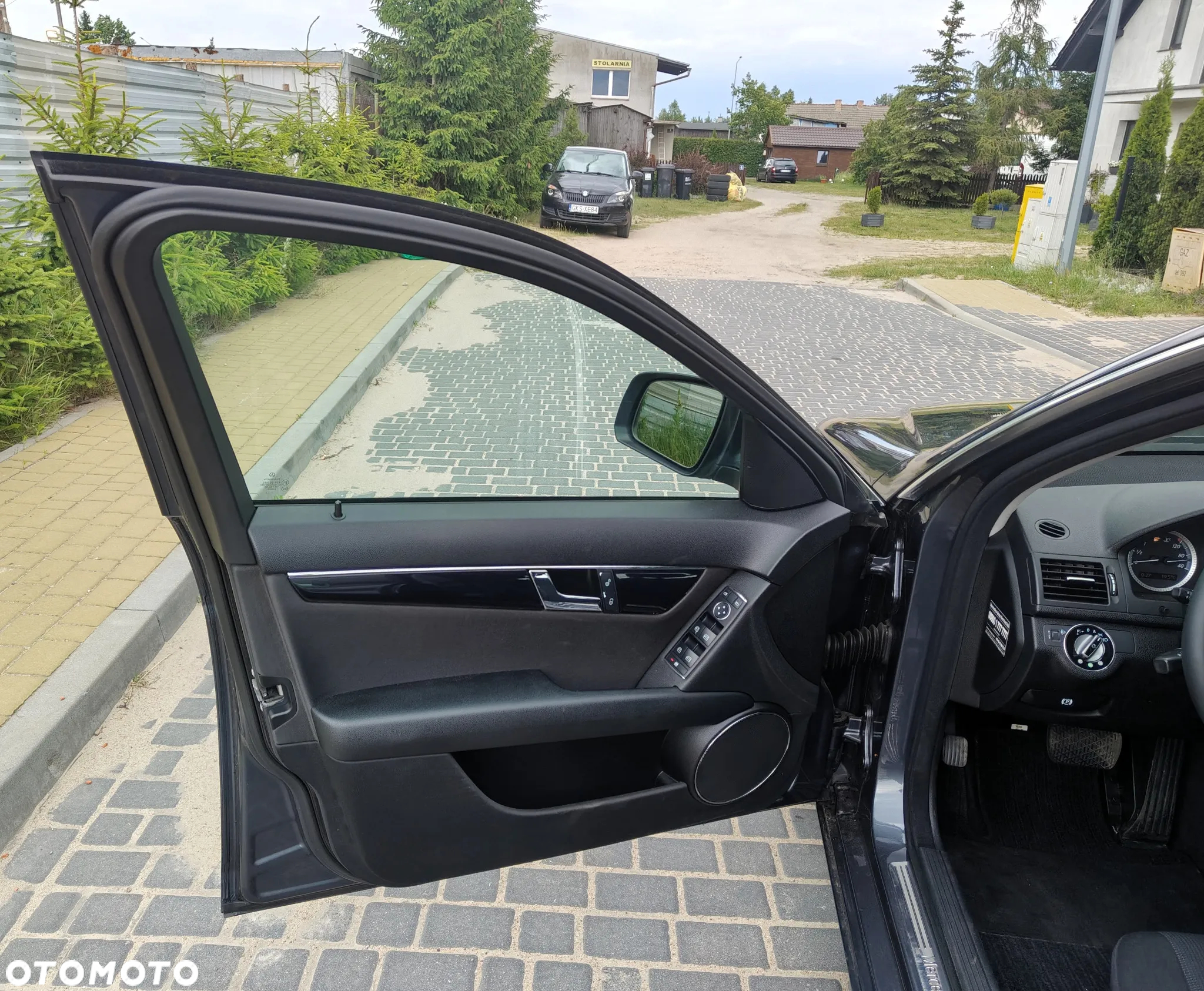 Mercedes-Benz Klasa C 180 BlueEFFICIENCY 7G-TRONIC - 18