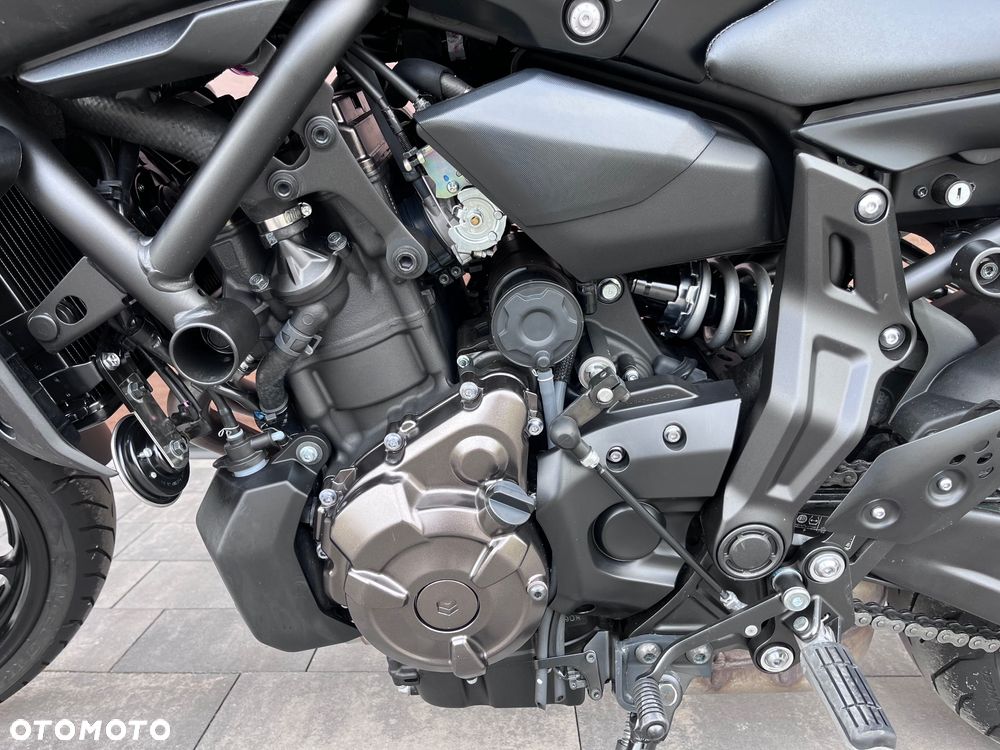 Yamaha MT - 18