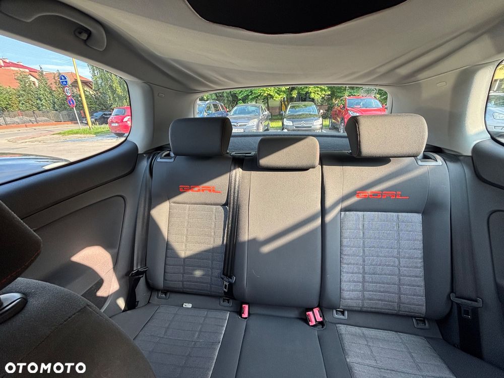 Volkswagen Golf 1.6 Goal - 16