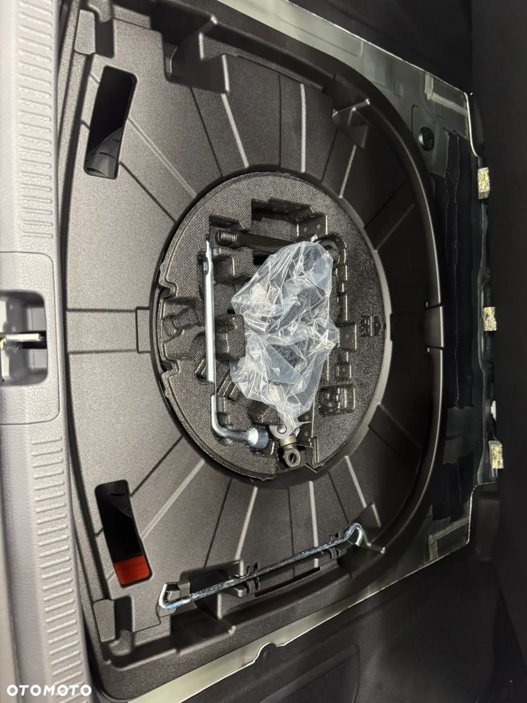 Toyota Camry 2.5 Hybrid Dynamic Force Executive e-CVT - 20