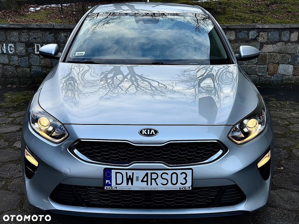 Kia Ceed 1.5 T-GDI L Business Line - 12