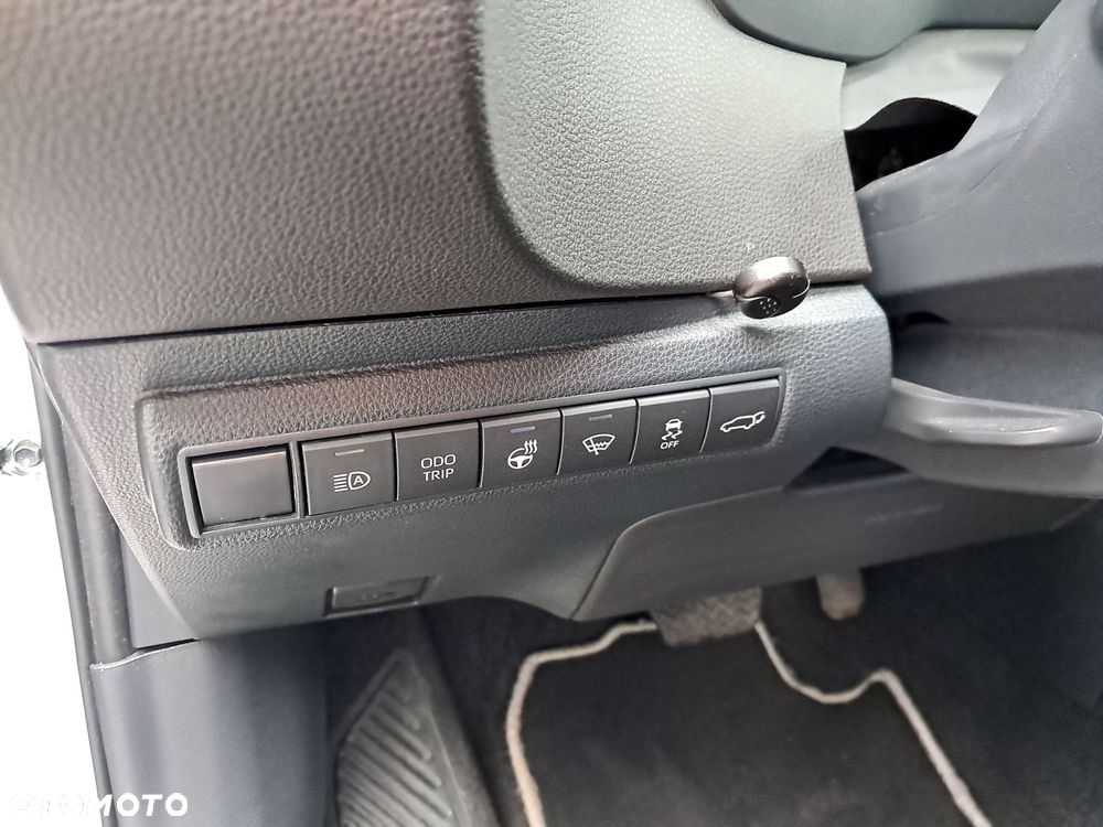 Toyota Corolla - 15