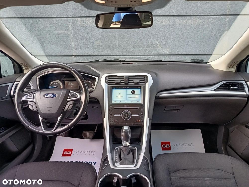 Ford Mondeo 2.0 TDCi Trend PowerShift - 17