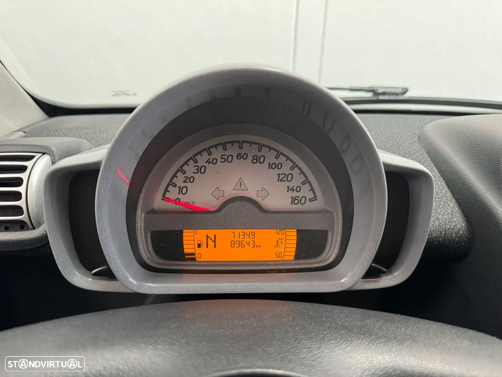 Smart ForTwo Coupé 0.8 cdi Passion 45 - 13