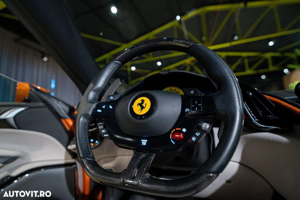Ferrari Roma - 12
