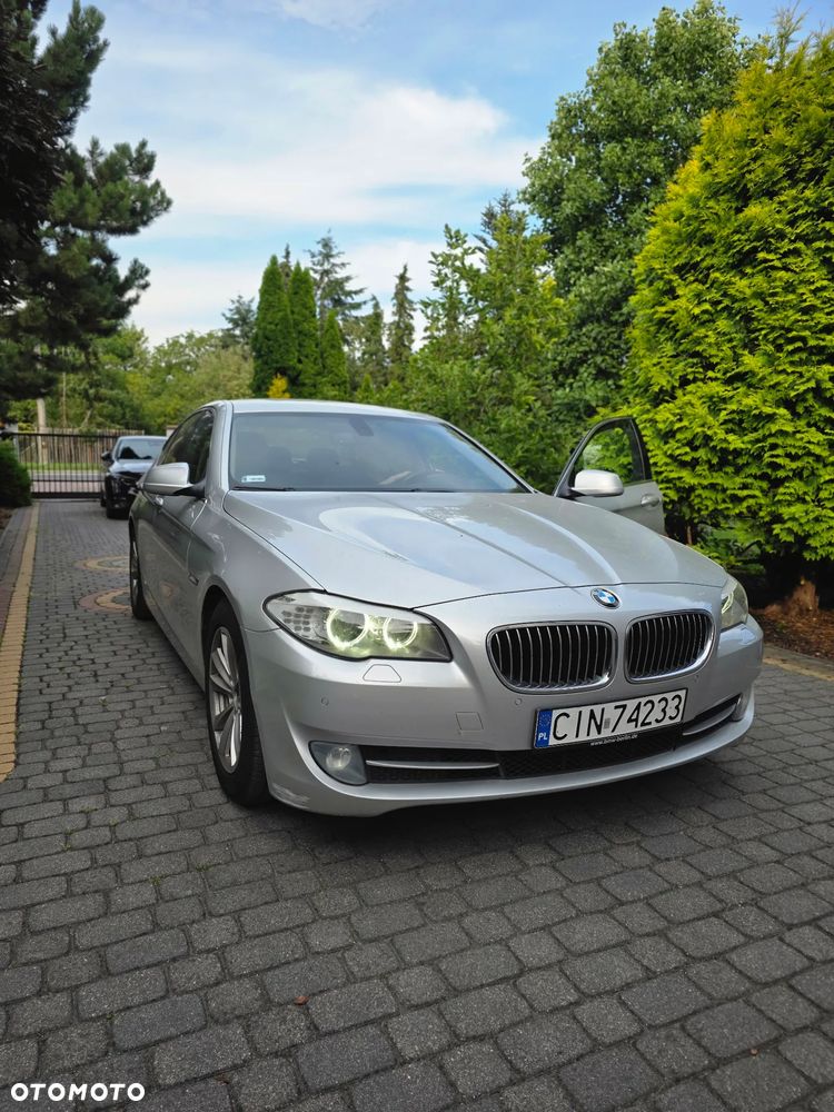 BMW Seria 5 530d xDrive Modern Line - 1