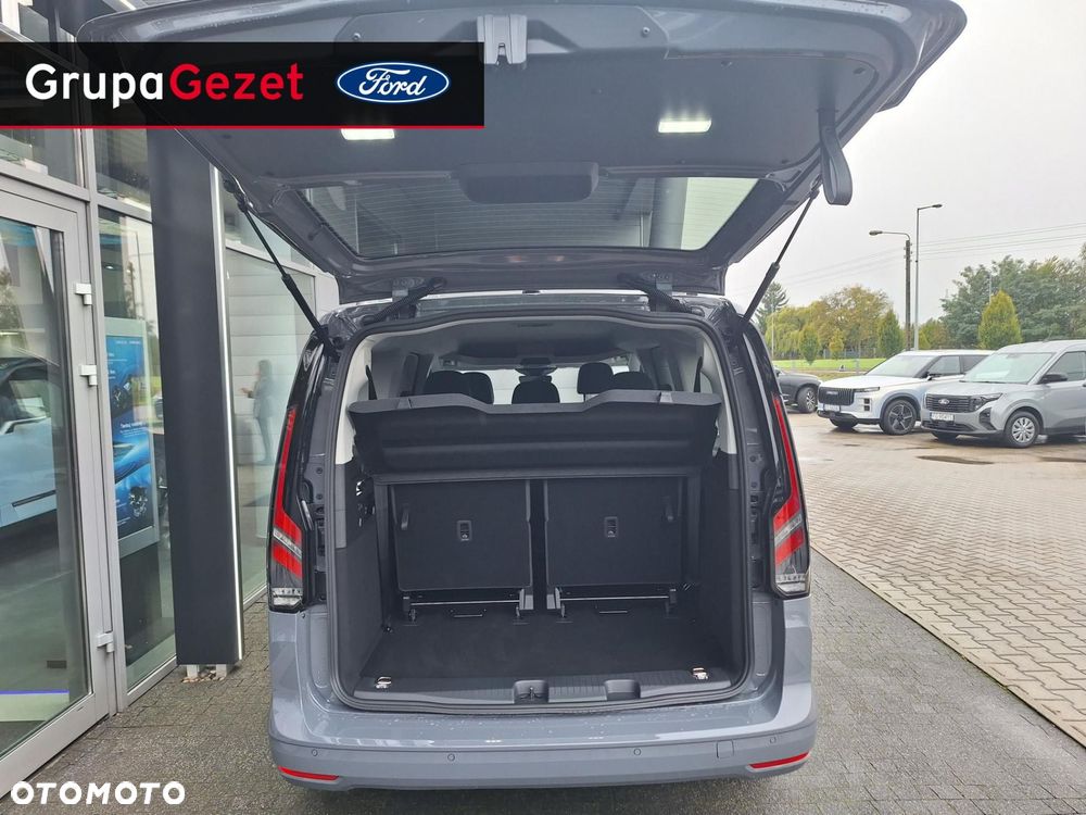 Ford Tourneo Connect - 17