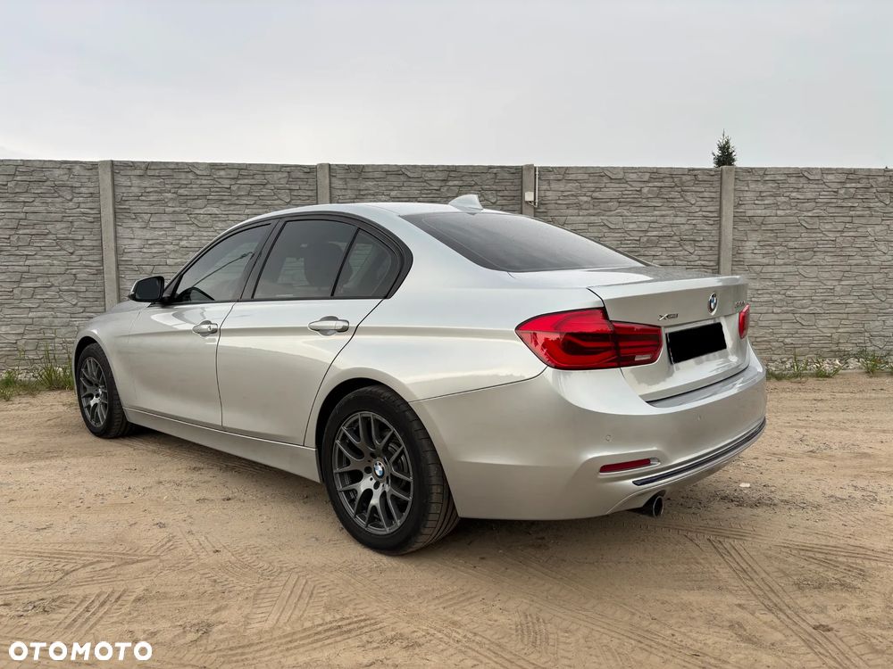 BMW Seria 3 320i xDrive Edition Luxury Line Purity - 4