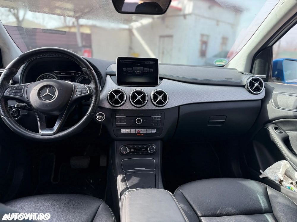 Mercedes-Benz B Electric Drive - 6
