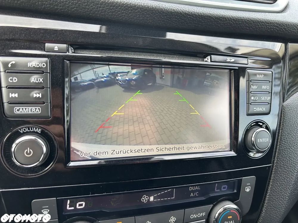 Nissan Qashqai 1.2 DIG-T N-Vision - 22