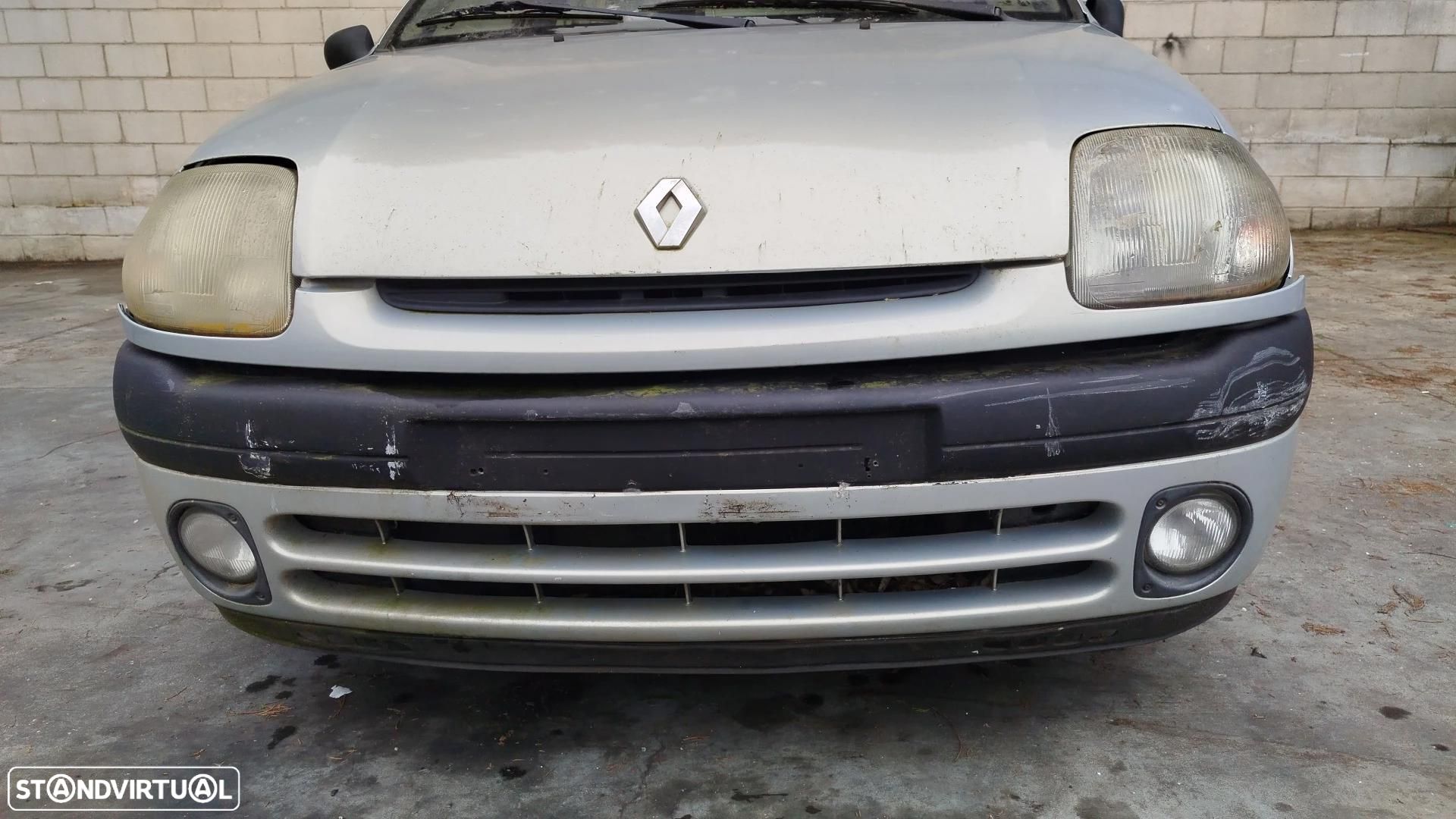 Pára-choques frente RENAULT Clio II (BB0/1/2_, CB0/1/2_) - 1