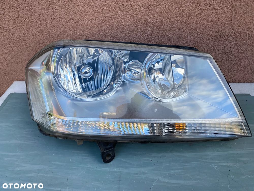 lampa dodge avenger prawa europa cała - 2