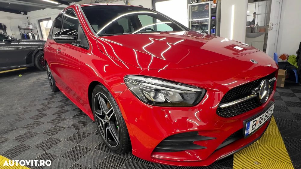 Mercedes-Benz B 180 - 1