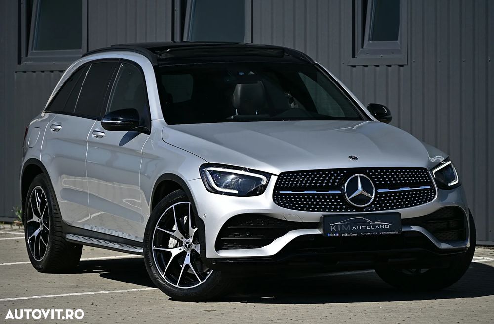Mercedes-Benz GLC 220 d 4MATIC 9G-TRONIC AMG Line Plus - 23