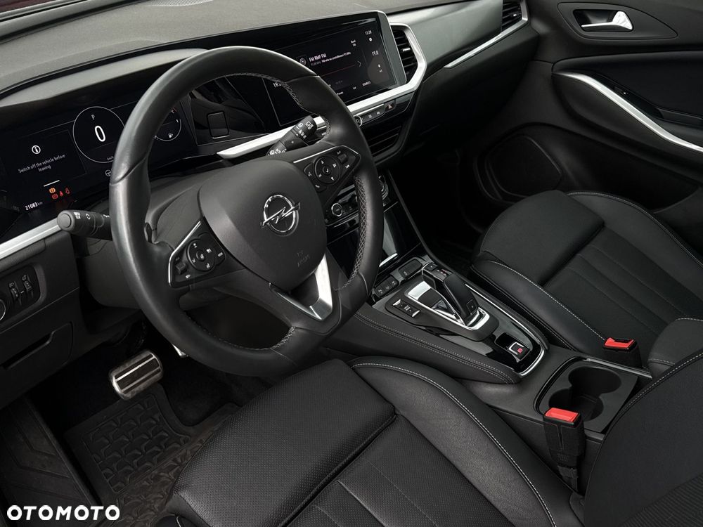 Opel Grandland 1.2 T Business Elegance S&S - 10