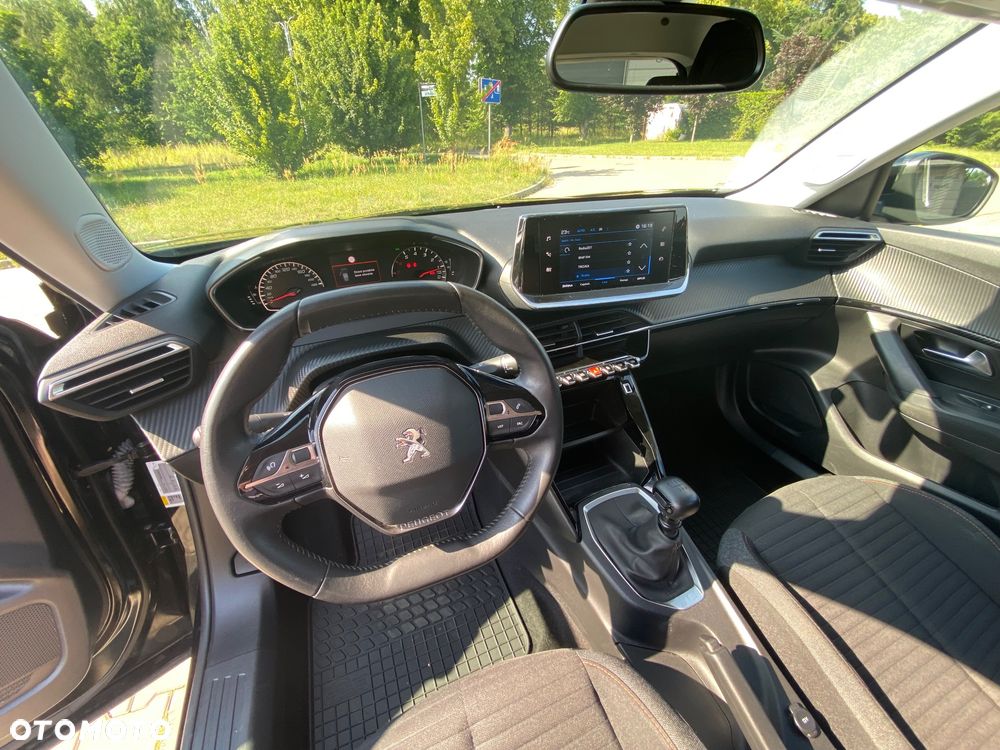 Peugeot 2008 PureTech 100 Active - 10