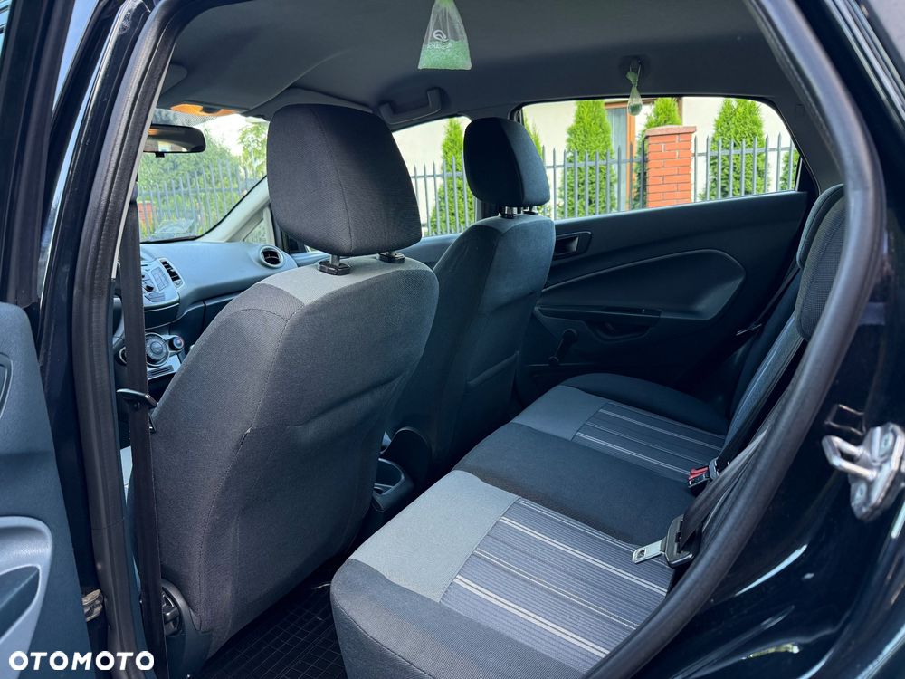 Ford Fiesta 1.25 Ambiente - 16