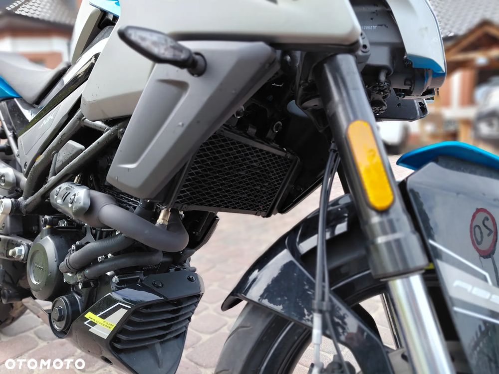 CFMoto NK - 6
