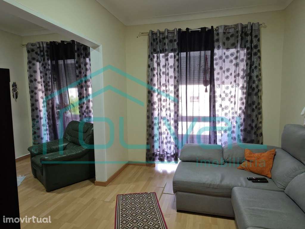 Agradável apartamento de Tipologia T3 no centro de Alverca - Grande imagem: 5/22