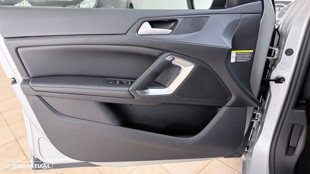 Peugeot 308 PureTech 130 EAT6 Stop & Start Allure - 14