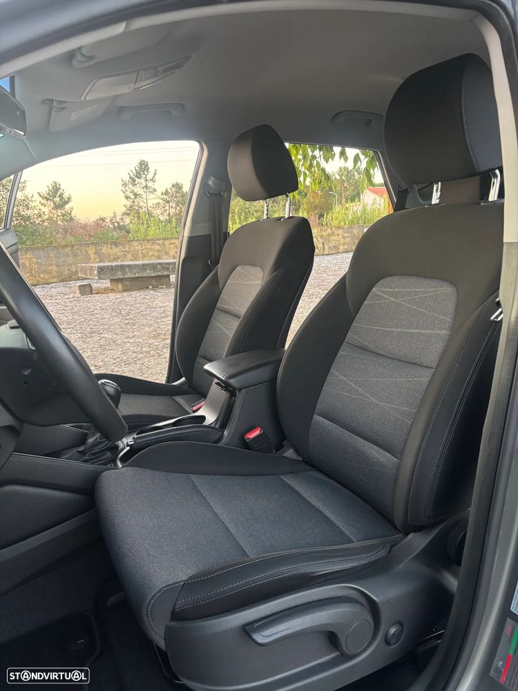 Hyundai Tucson 1.6 CRDi Executive - 9