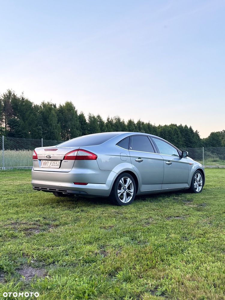 Ford Mondeo 2.5 Ghia X - 6