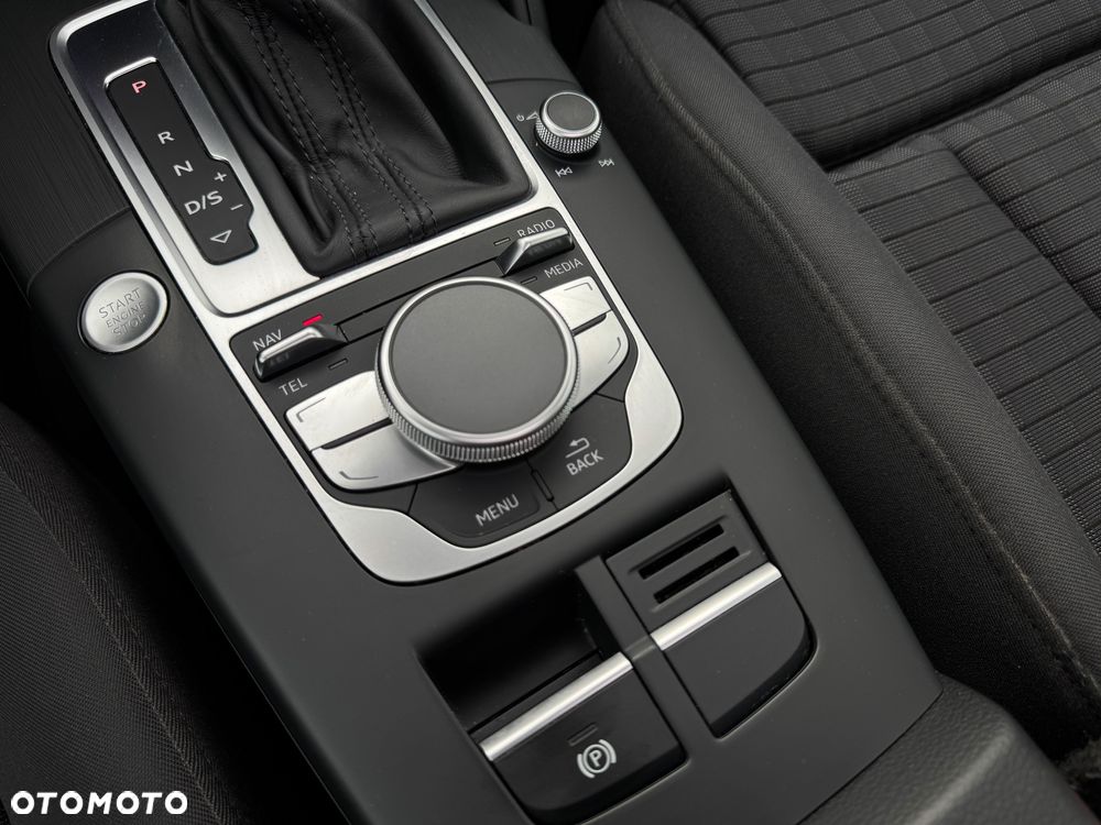 Audi A3 Limousine 2.0 TDI S tronic sport - 28