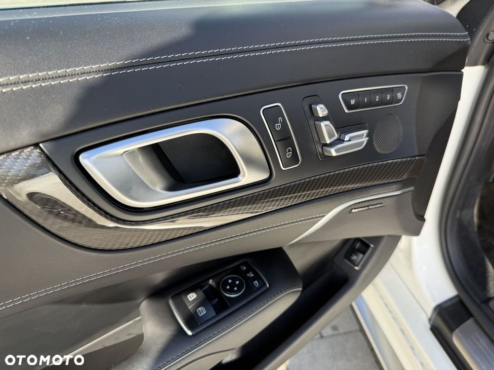 Mercedes-Benz SL AMG 63 - 22