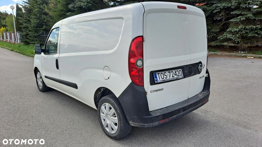 Opel COMBO - 5