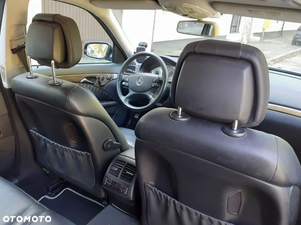 Mercedes-Benz Klasa E 320 T CDI 4Matic Automatik Avantgarde DPF - 18