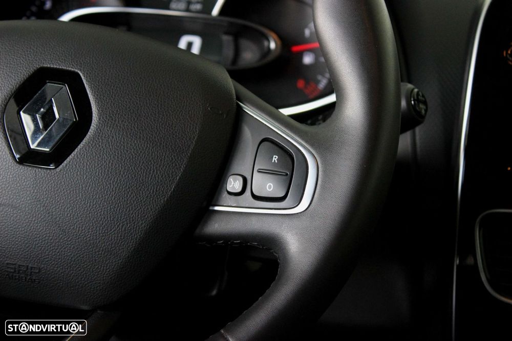 Renault Clio Sport Tourer 0.9 TCe Limited - 16