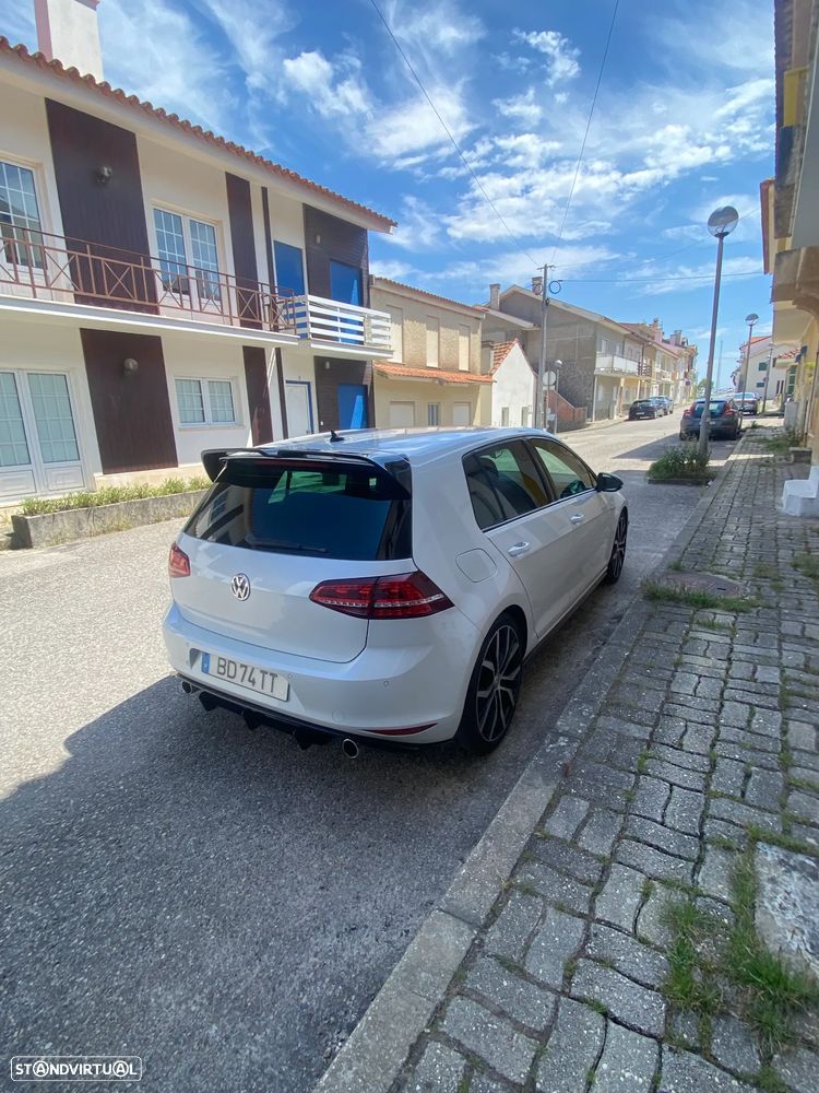 VW Golf 2.0 GTi DSG Edition 30 - 31