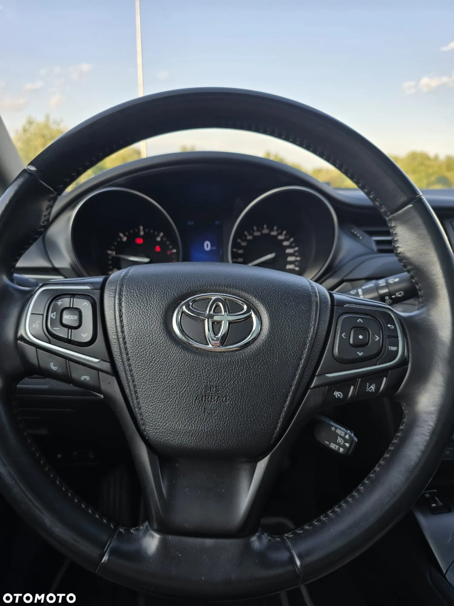 Toyota Avensis 2.0 D-4D Prestige - 9