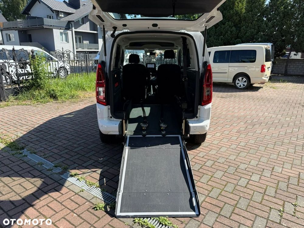 Opel Combo 2021 photo 2