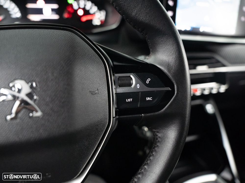 Peugeot 2008 1.2 PureTech Active Pack - 20