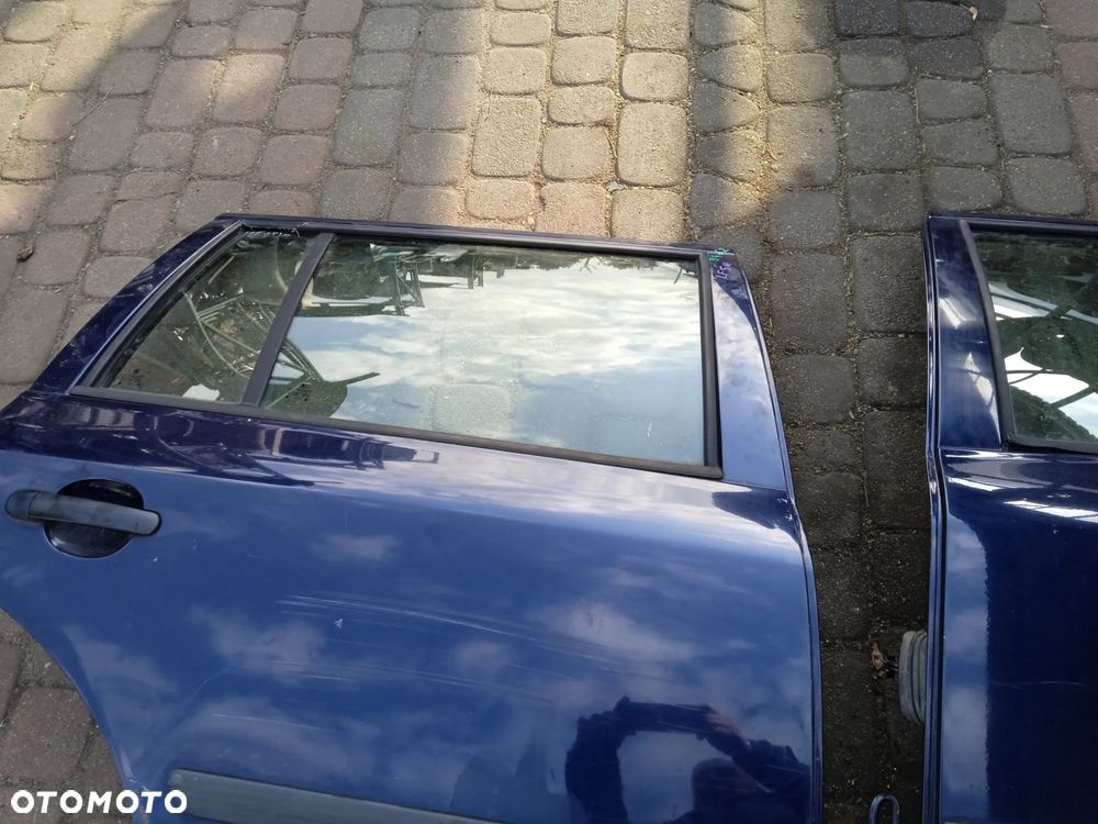 DRZWI SKODA OCTAVIA 1 KOMBI PRAWE TYLNE - 4