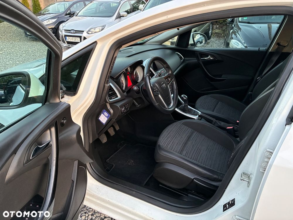 Opel Astra - 8